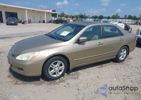 2006 Honda Accord 2.4 Ex из США, поврежденный, VIN 1HGCM56706A042658